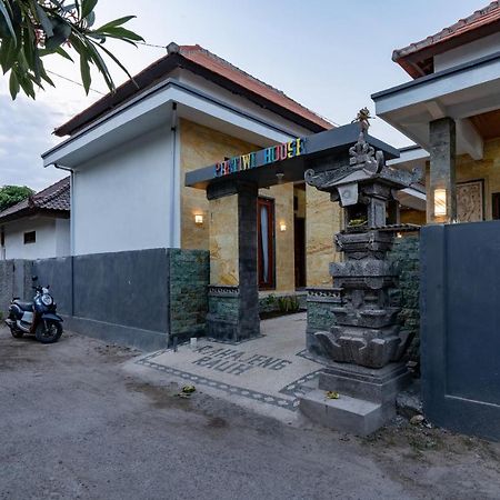 Pratiwi House Lembongan Hotel Luaran gambar